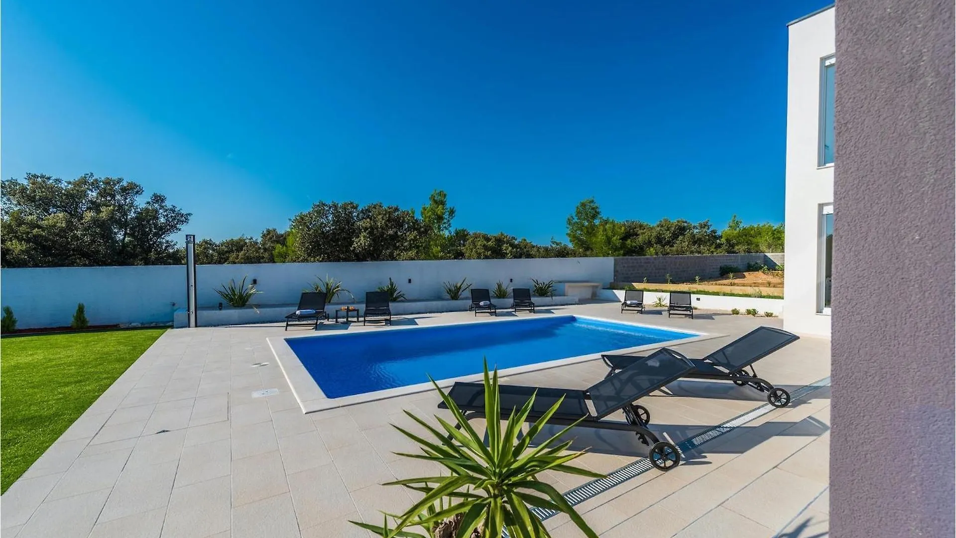 Villa Pollux Zadar 0*,  Croatia